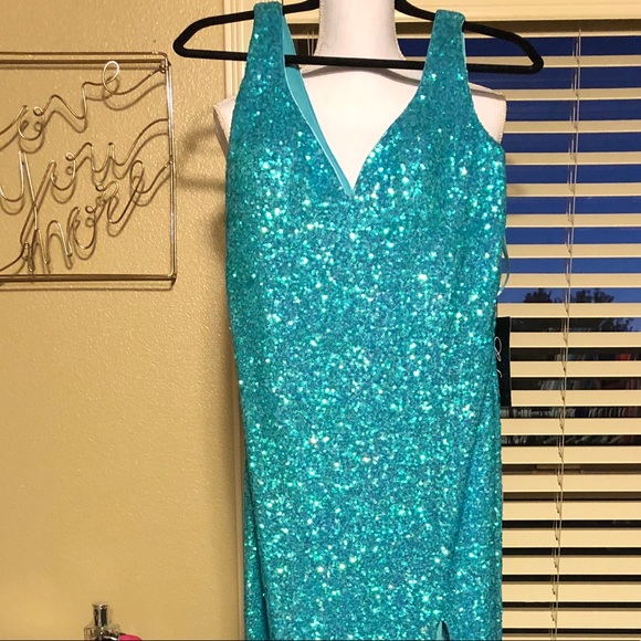 LA FEMME 18851 DRESS - Picture 2 of 8